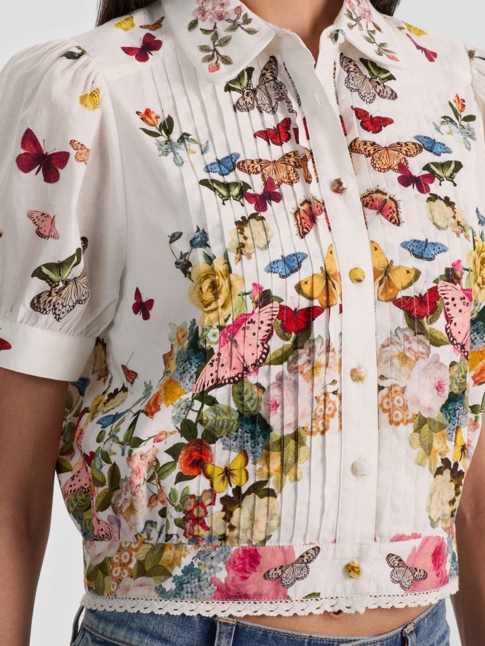 Alice + Olivia White Floral & Butterfly Pintuck Crop Blouse - Picture 4 of 9